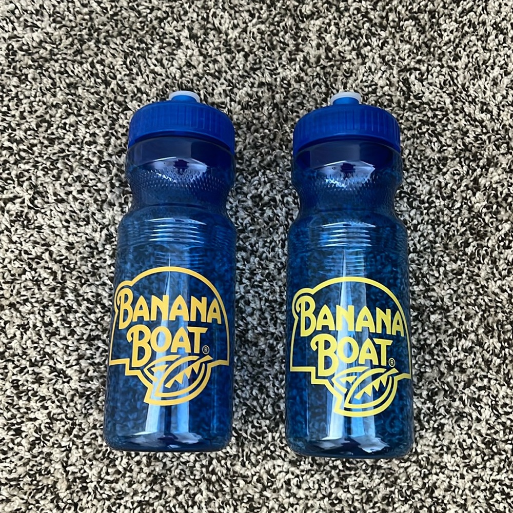 Banana Boat water bottles. Drink bottle. Sports, beach, pool, everyday, travel.